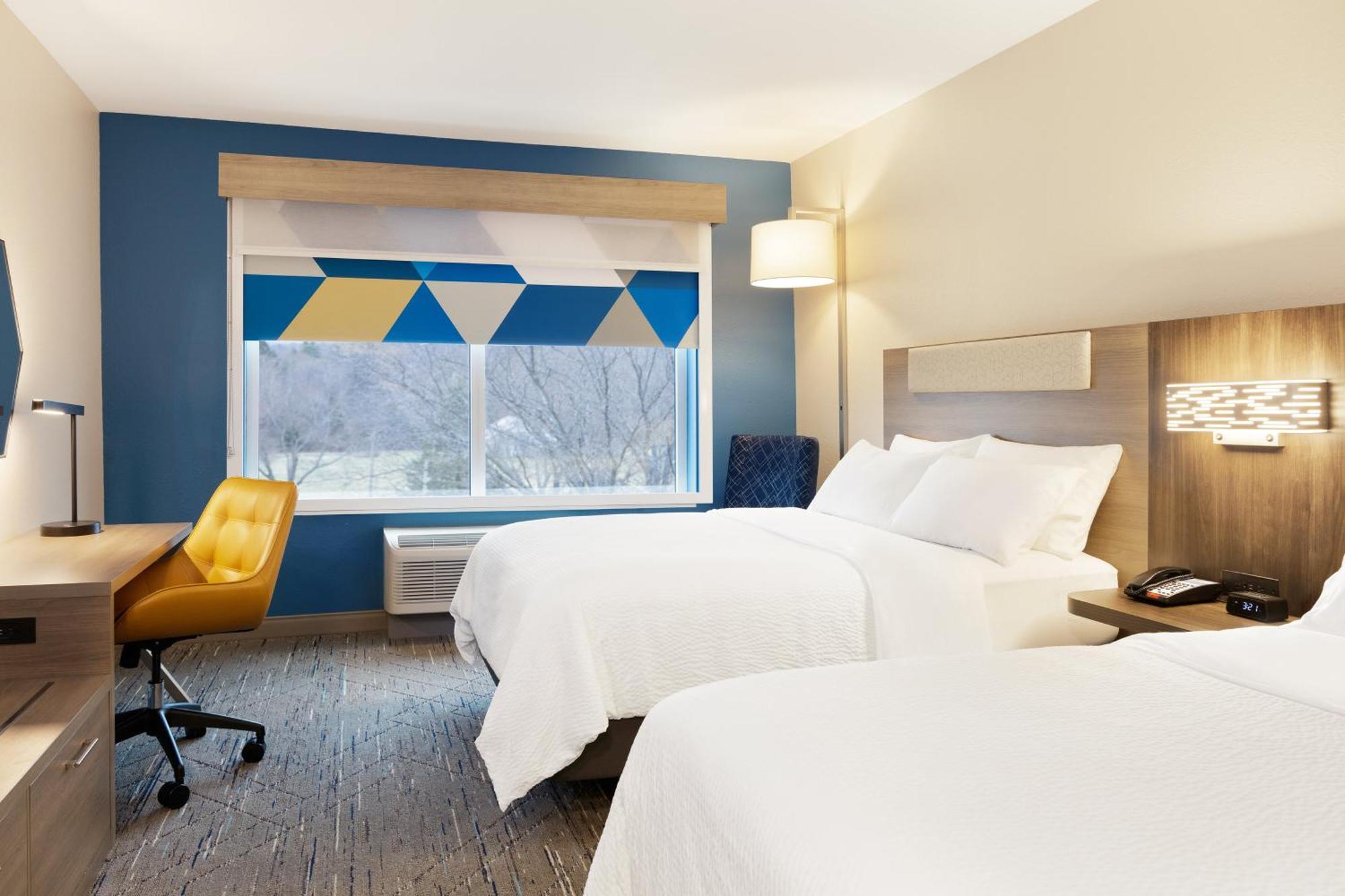 Holiday Inn Express & Suites Ripley By Ihg Exterior foto